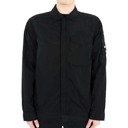 24 S/S CP컴퍼니 남성 크롬-R 나일론 셔츠 자켓(블랙) 16CMOS039A 005904G 999